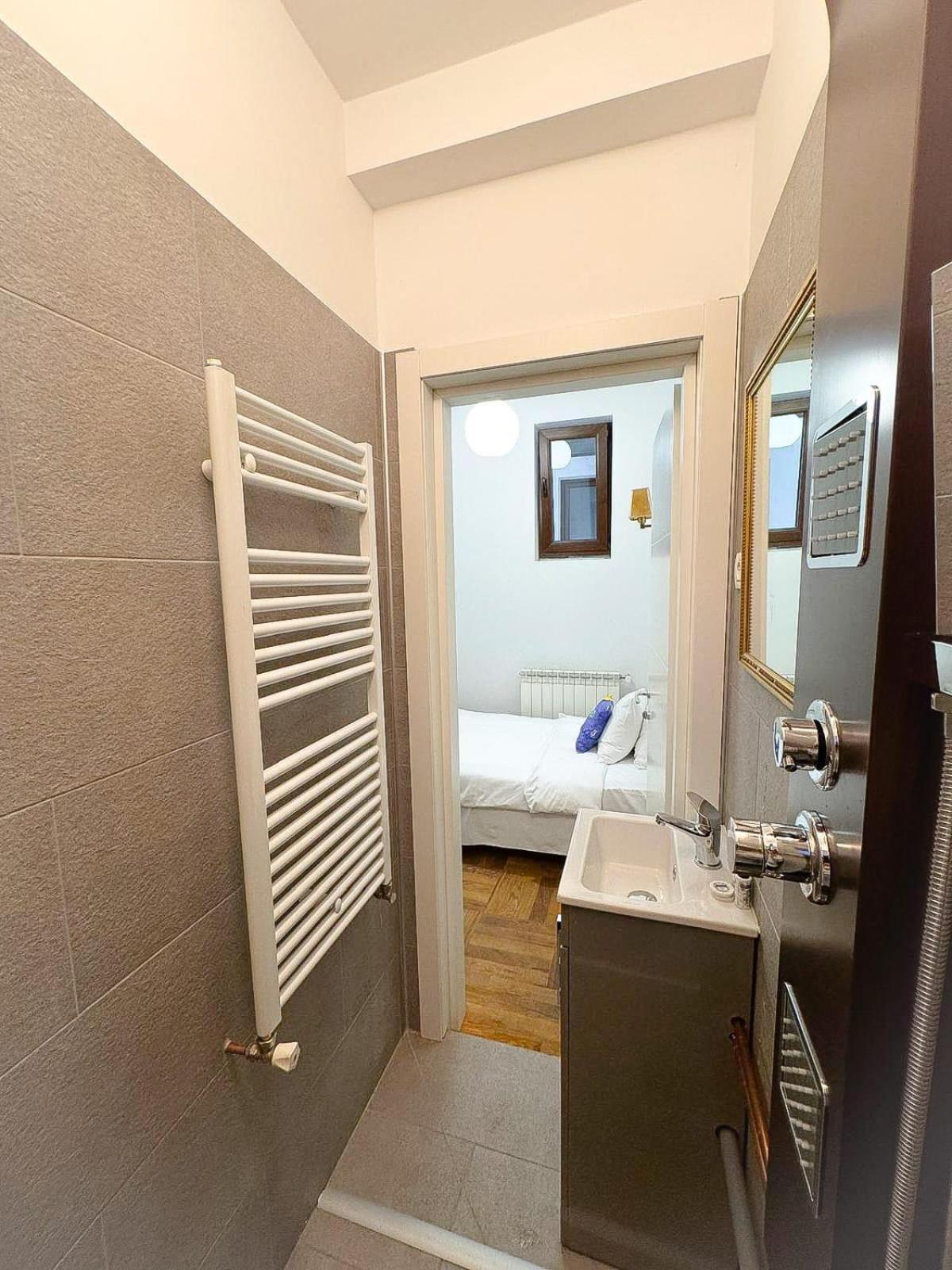 Nobel Boutique Aparthotel Bucharest Exterior photo